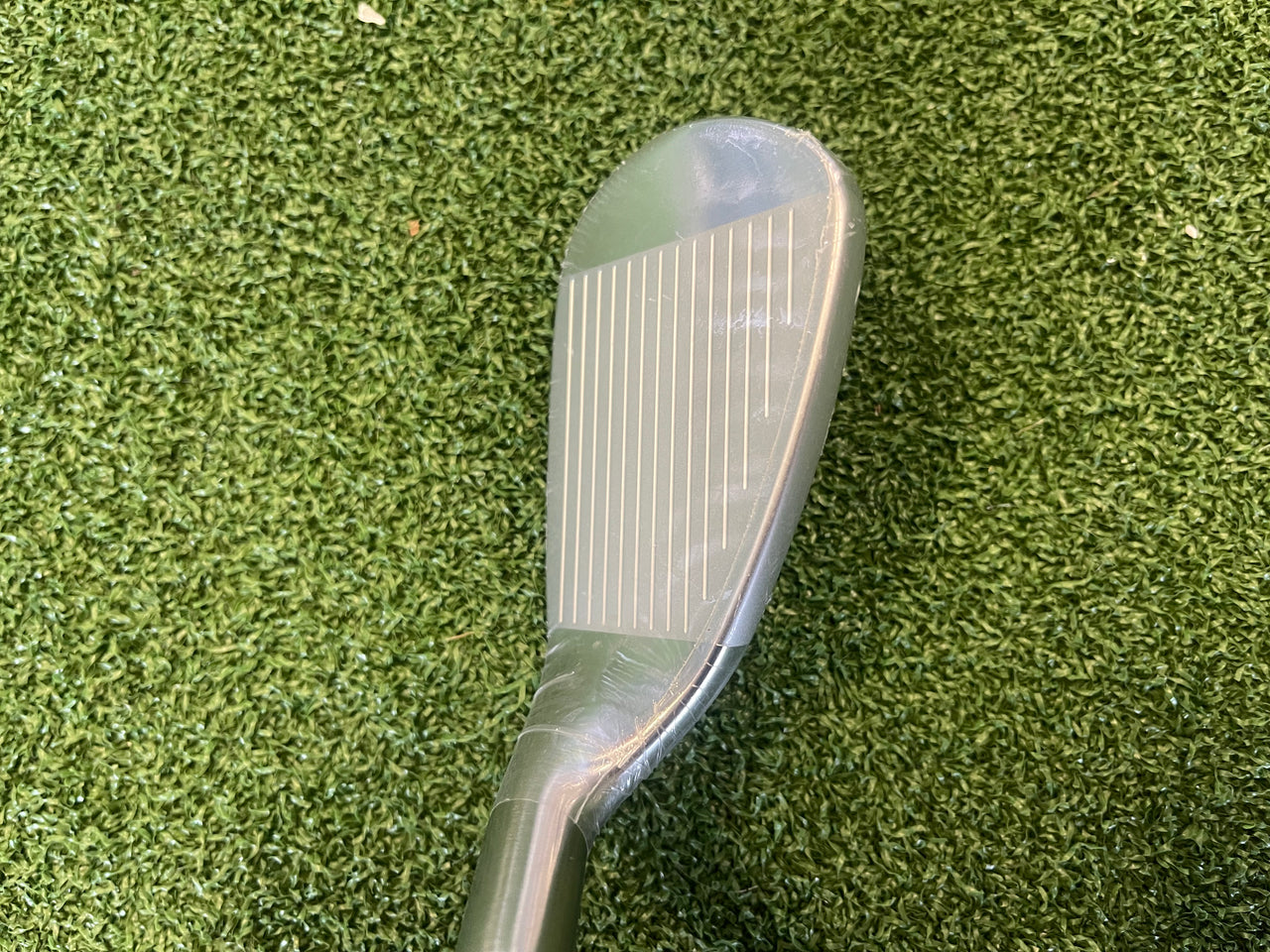 *New* 2022 Titleist T400 49° Wedge