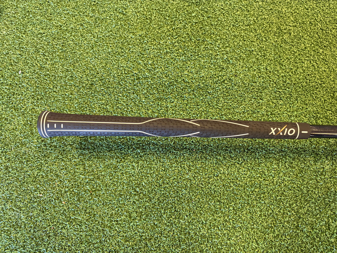 XXIO MP300 4-9, Pw, Sw Iron Set