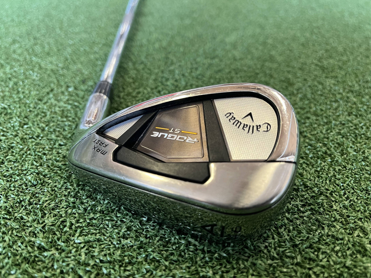 2022 Callaway Rogue ST Max Fast 46° Approach Wedge