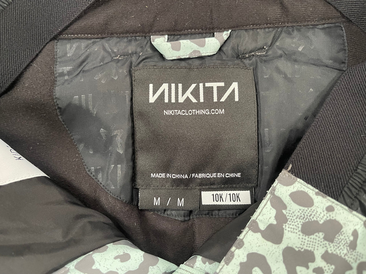 Nikita Clothing Womens Snow Pants Size- Medium