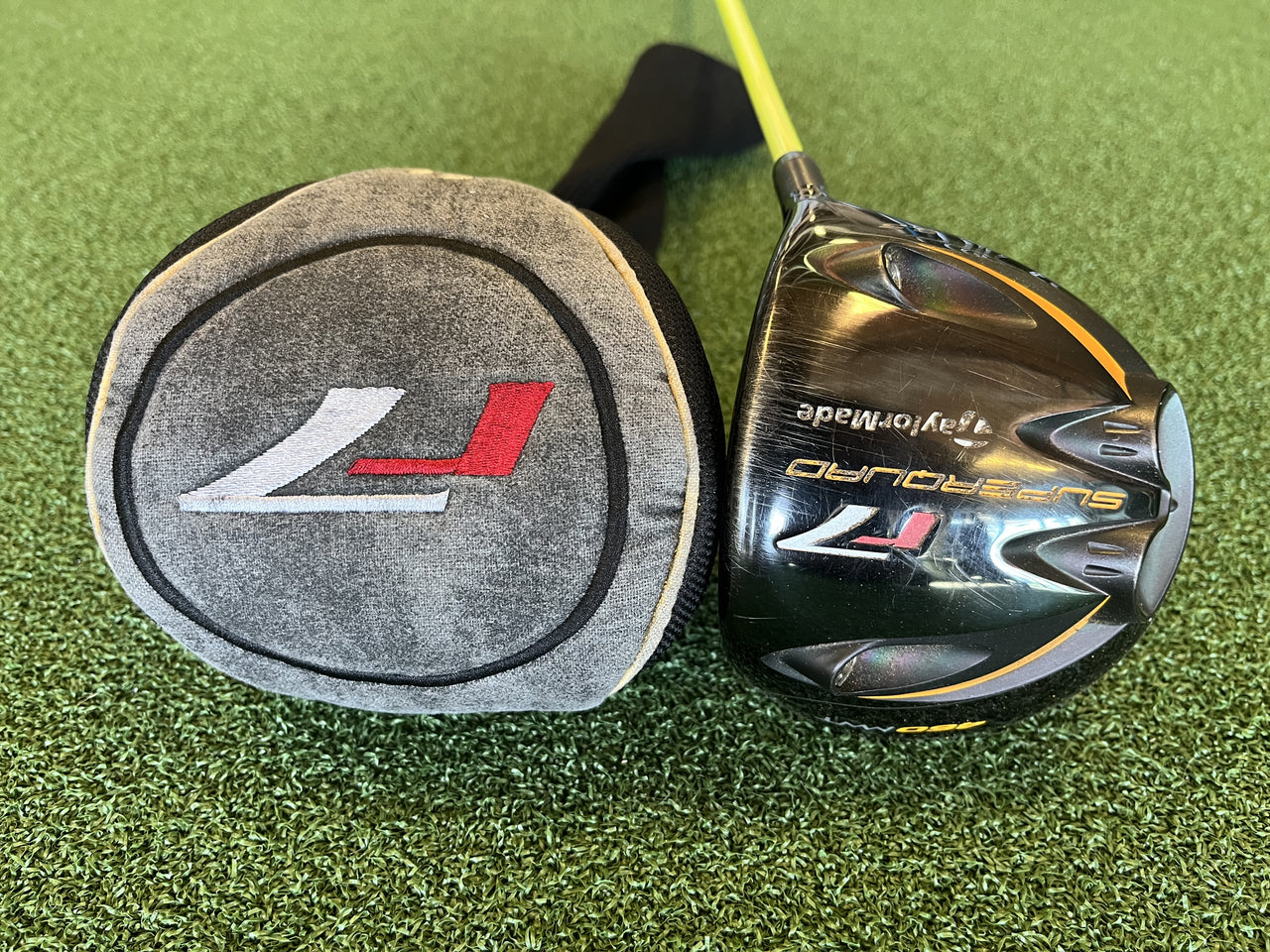 TaylorMade r7 SuperQuad 9.5° Driver With Headcover