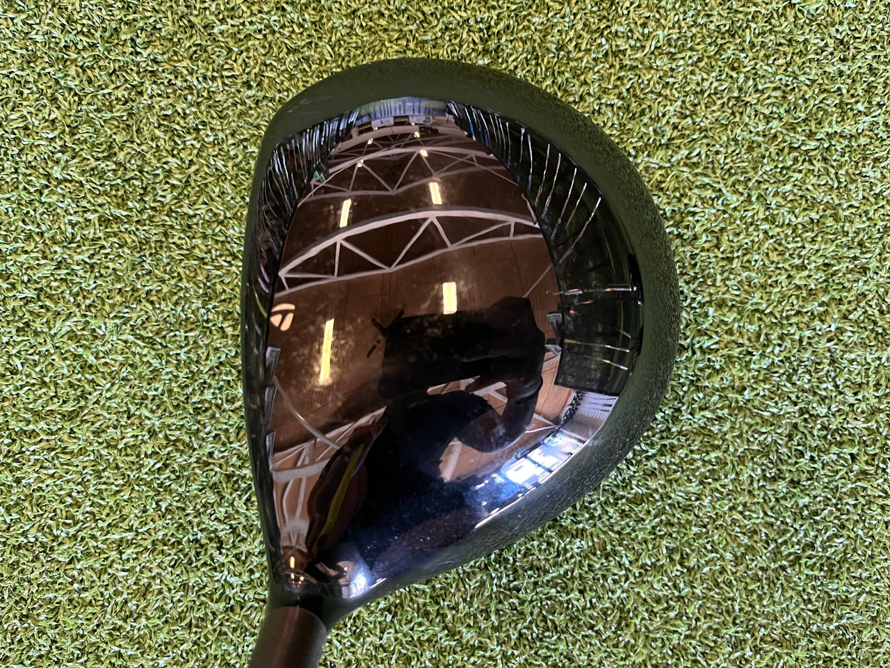 TaylorMade r7 SuperQuad 9.5° Driver With Headcover