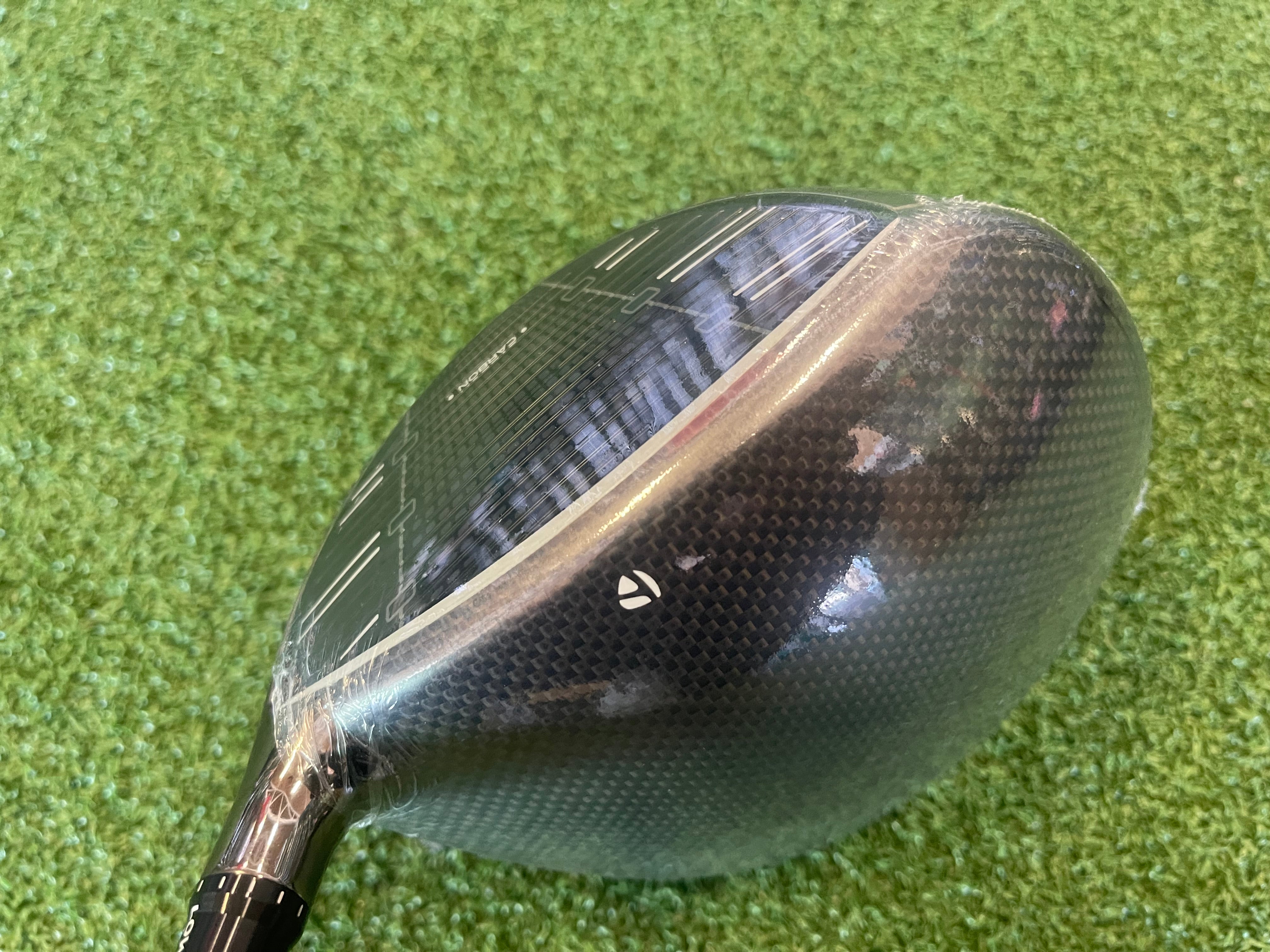 *New* TaylorMade Qi35 Max 10.5° Driver With Headcover