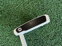 Odyssey Versa 330M White 34" Putter