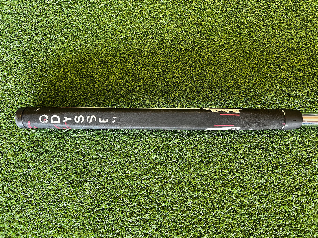 Odyssey Versa 330M White 34" Putter