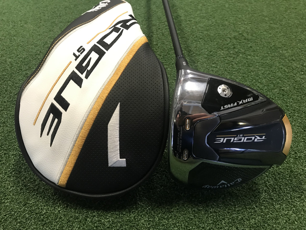 2022 Callaway Rogue ST Max Fast 9.5° Driver With Headcover *Excellent Condition*
