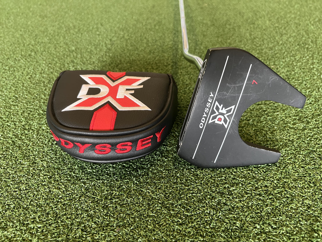 Odyssey DFX #7 34" Putter With Headcover