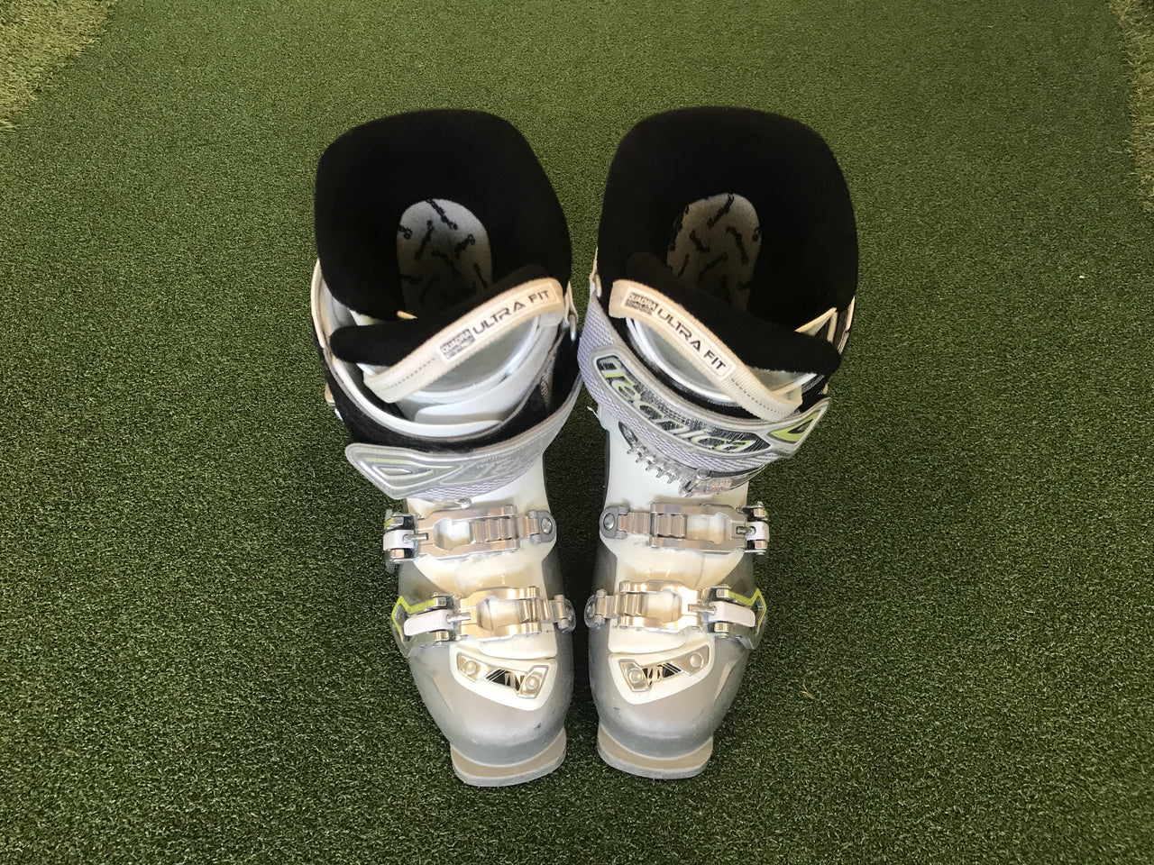 Tecnica Ten 2 RT 23-23.50cm Women's  / Junior Fit Ski Boots