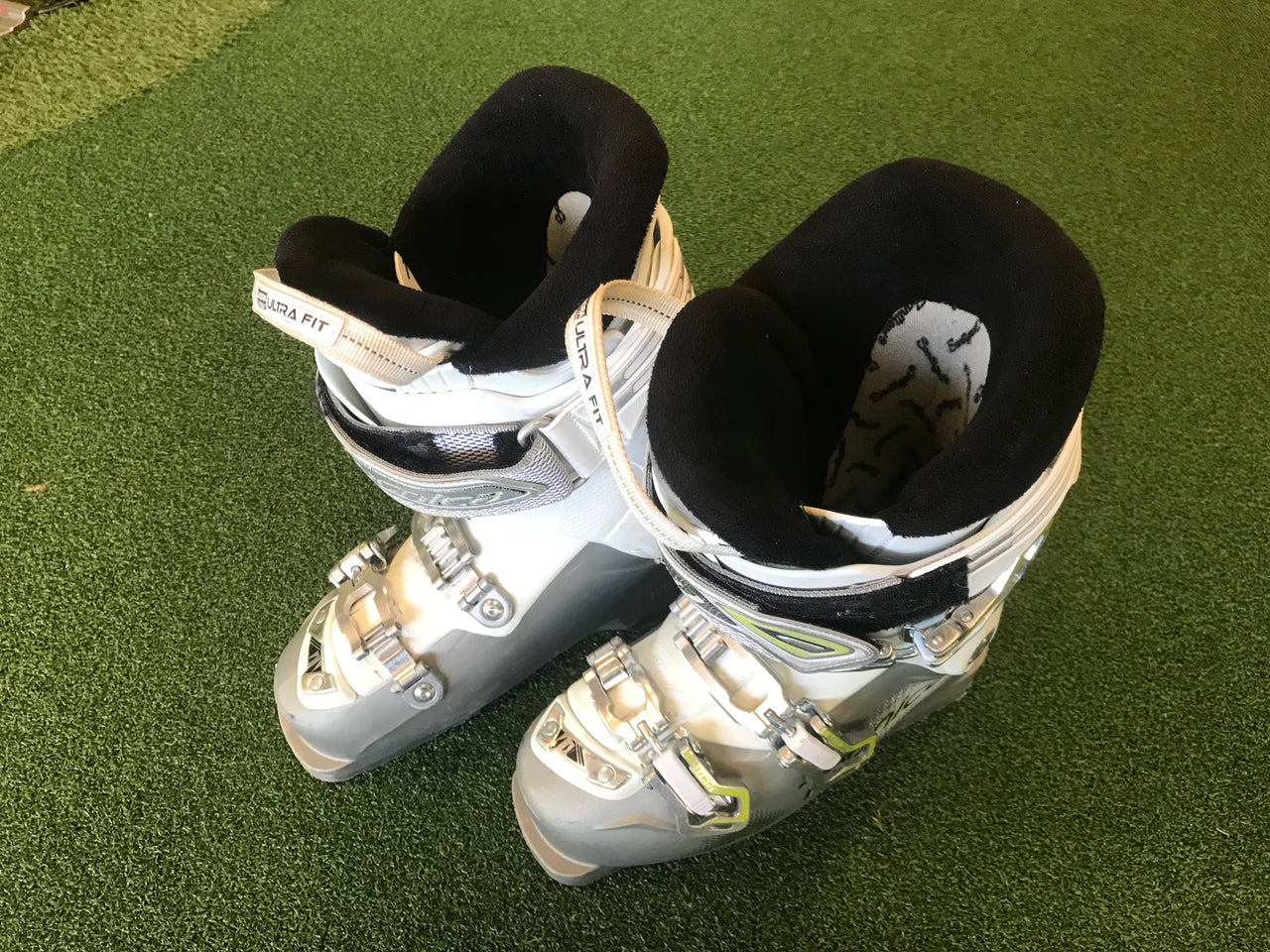 Tecnica Ten 2 RT 23-23.50cm Women's  / Junior Fit Ski Boots