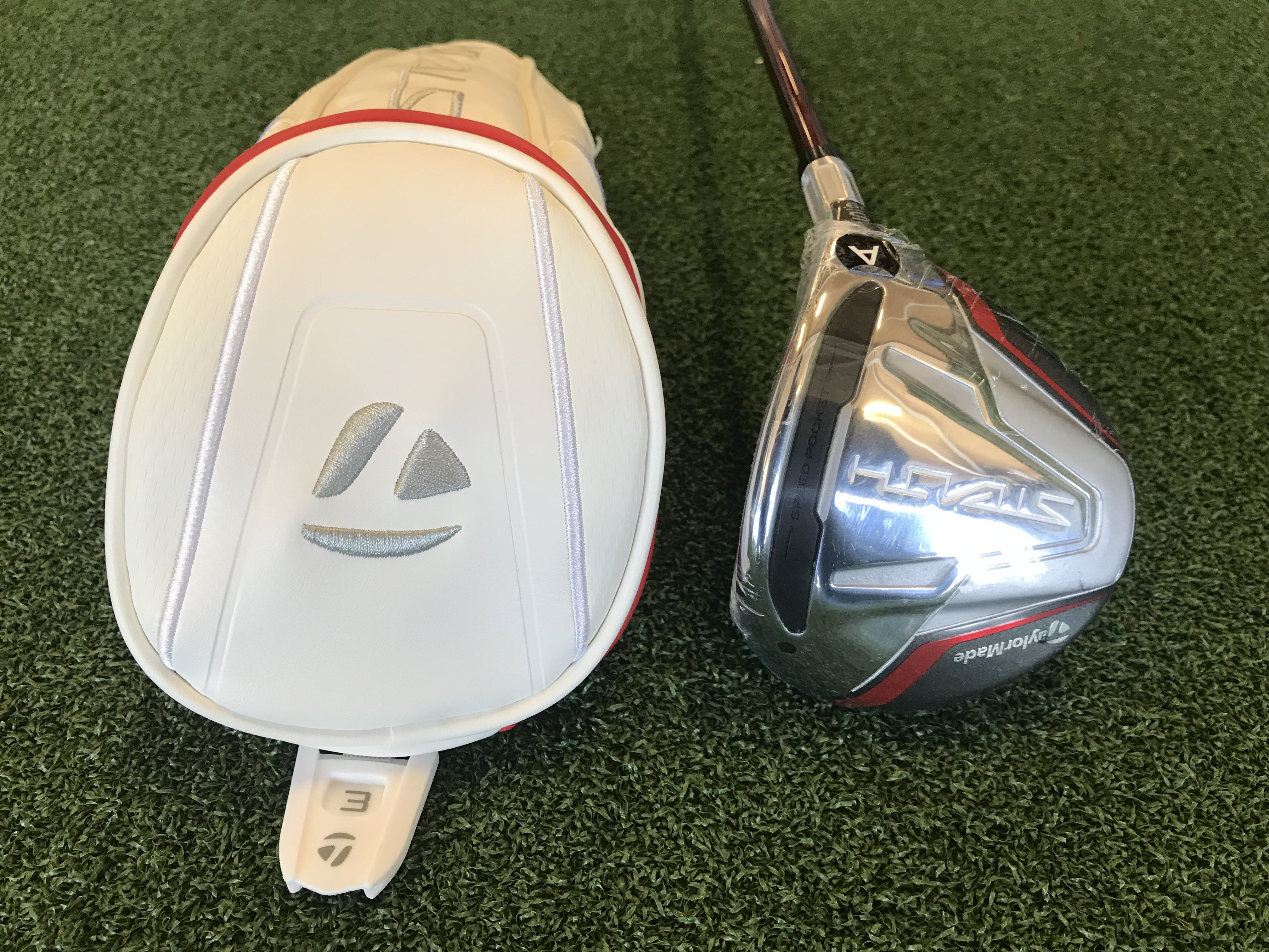 *New* 2022 TaylorMade Stealth 19° Ladies 5 Wood With Headcover