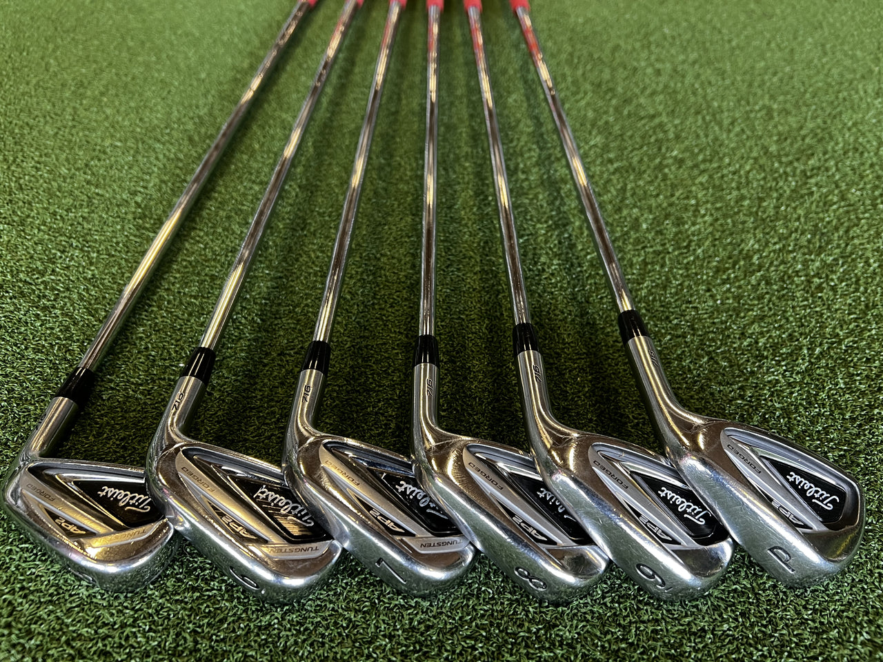 Titleist AP2 716 5-9, PW Iron Set