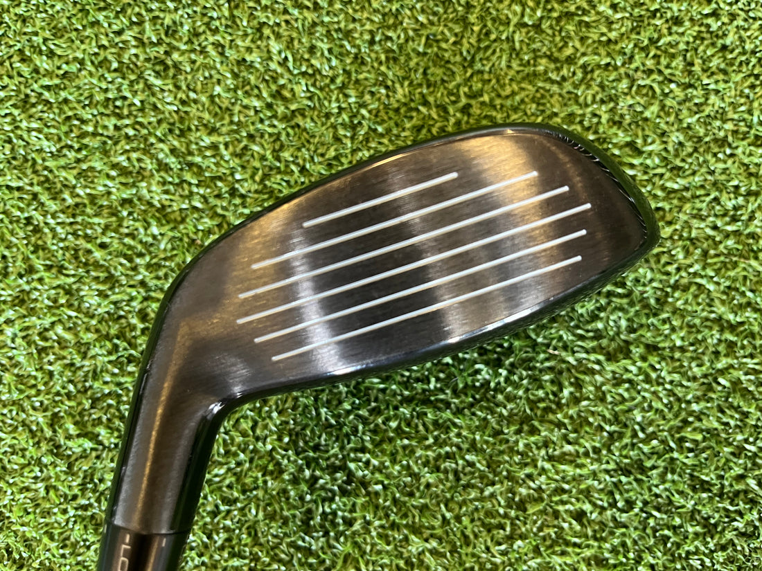 Mizuno ST-Z 230 22° Hybrid With Headcover