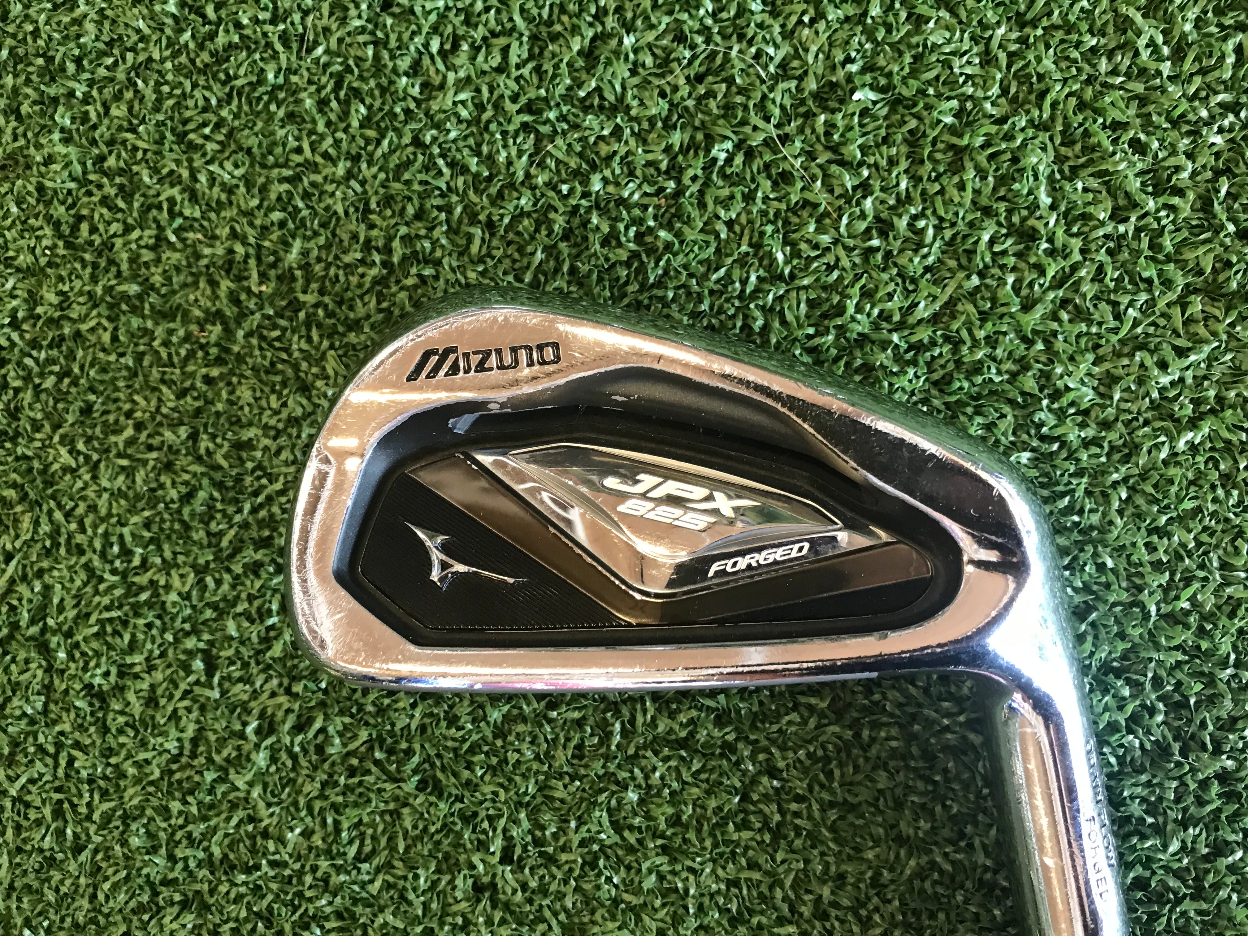 Mizuno JPX 825 4-9,Pw Iron Set