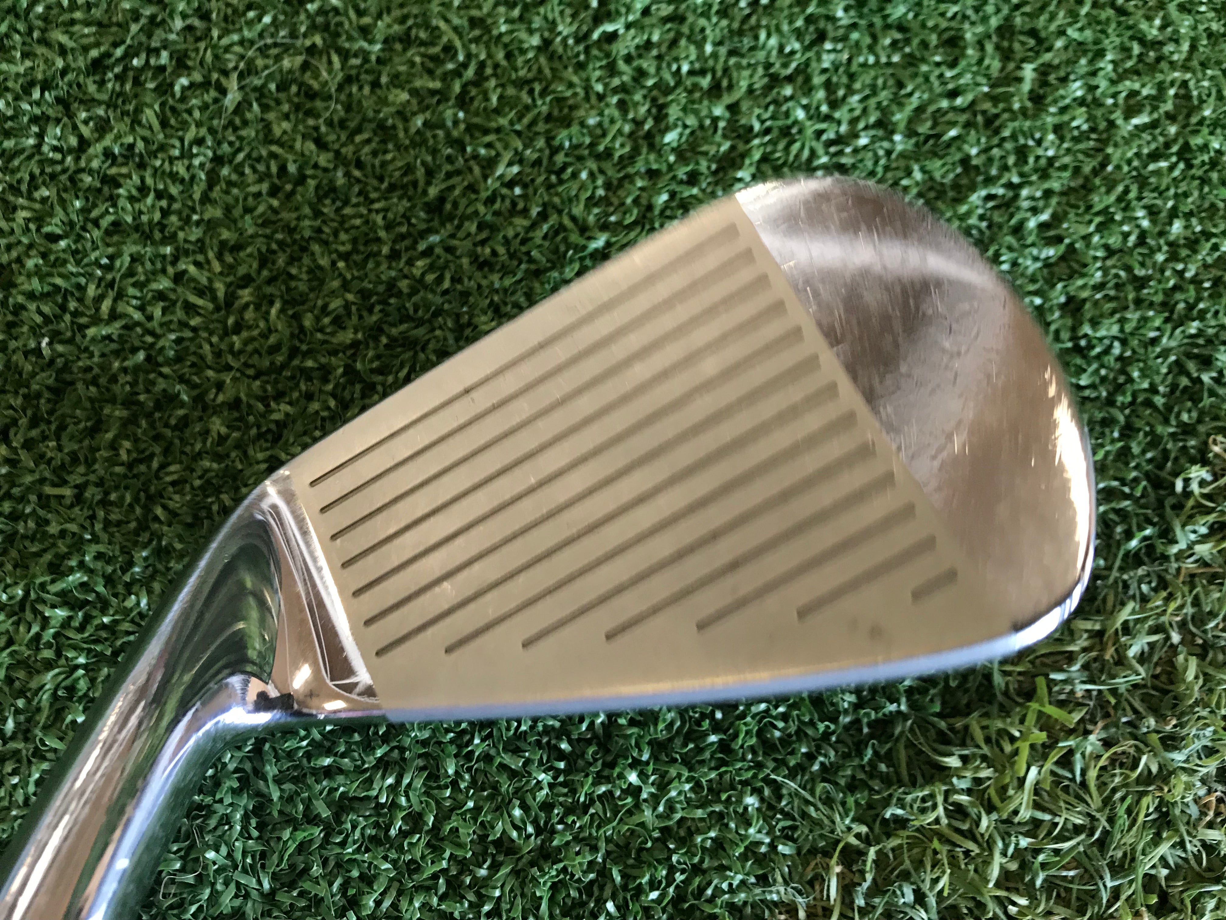 Mizuno JPX 825 4-9,Pw Iron Set