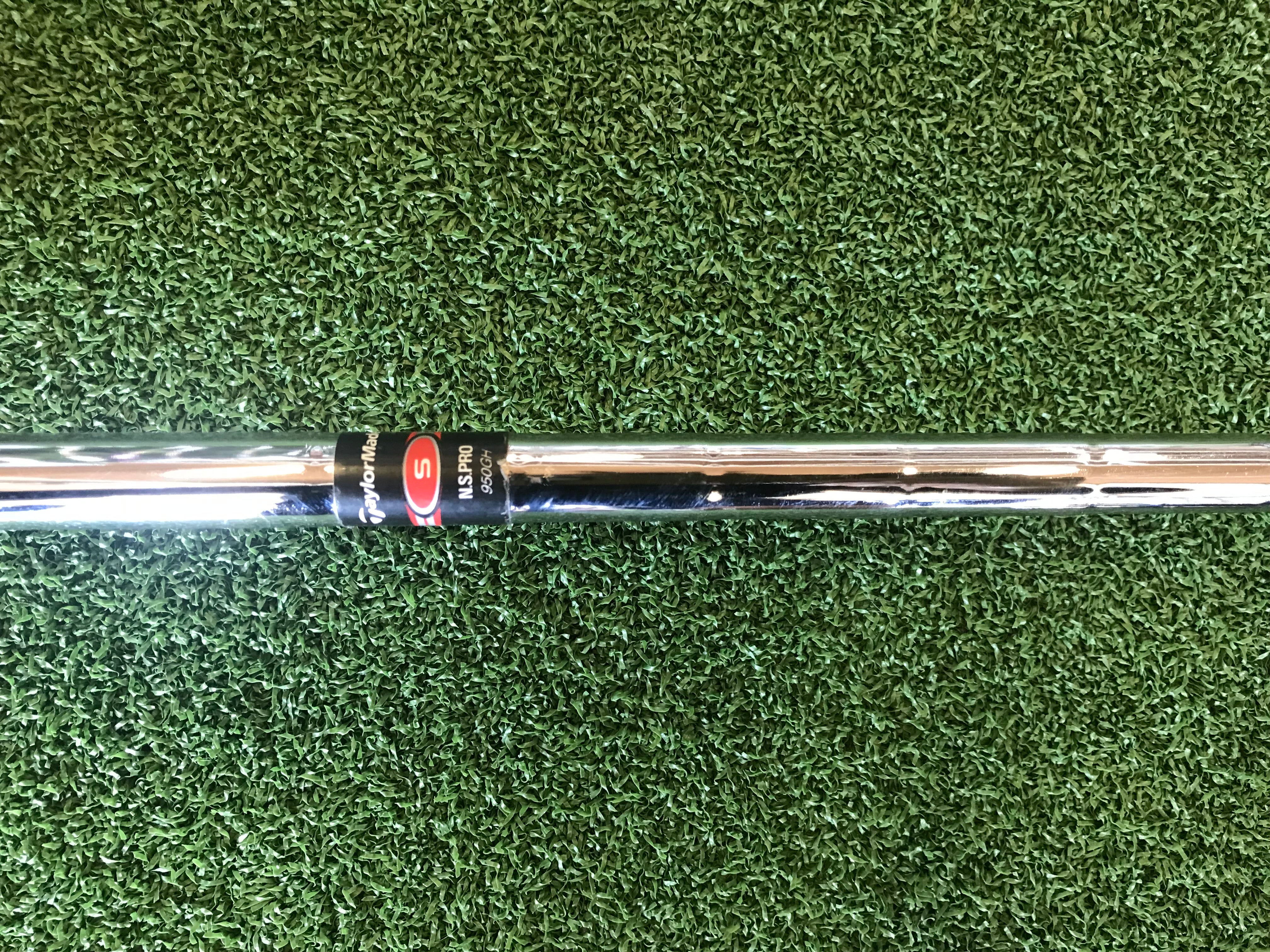 TaylorMade R7 CGB 5-9, Aw, Iron Set