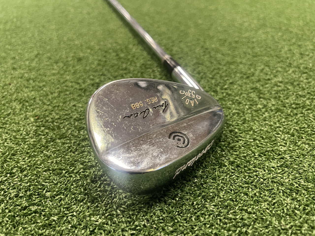 Cleveland Tour Action Reg. 588 53° Left Handed Wedge