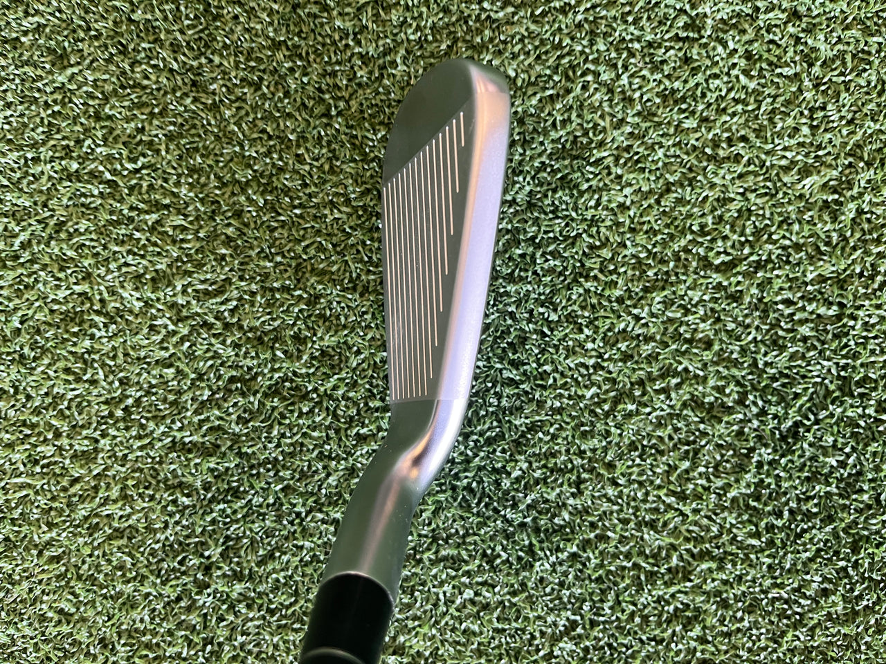 *New* 2021 Callaway Apex DCB 5-9, Pw Iron Set