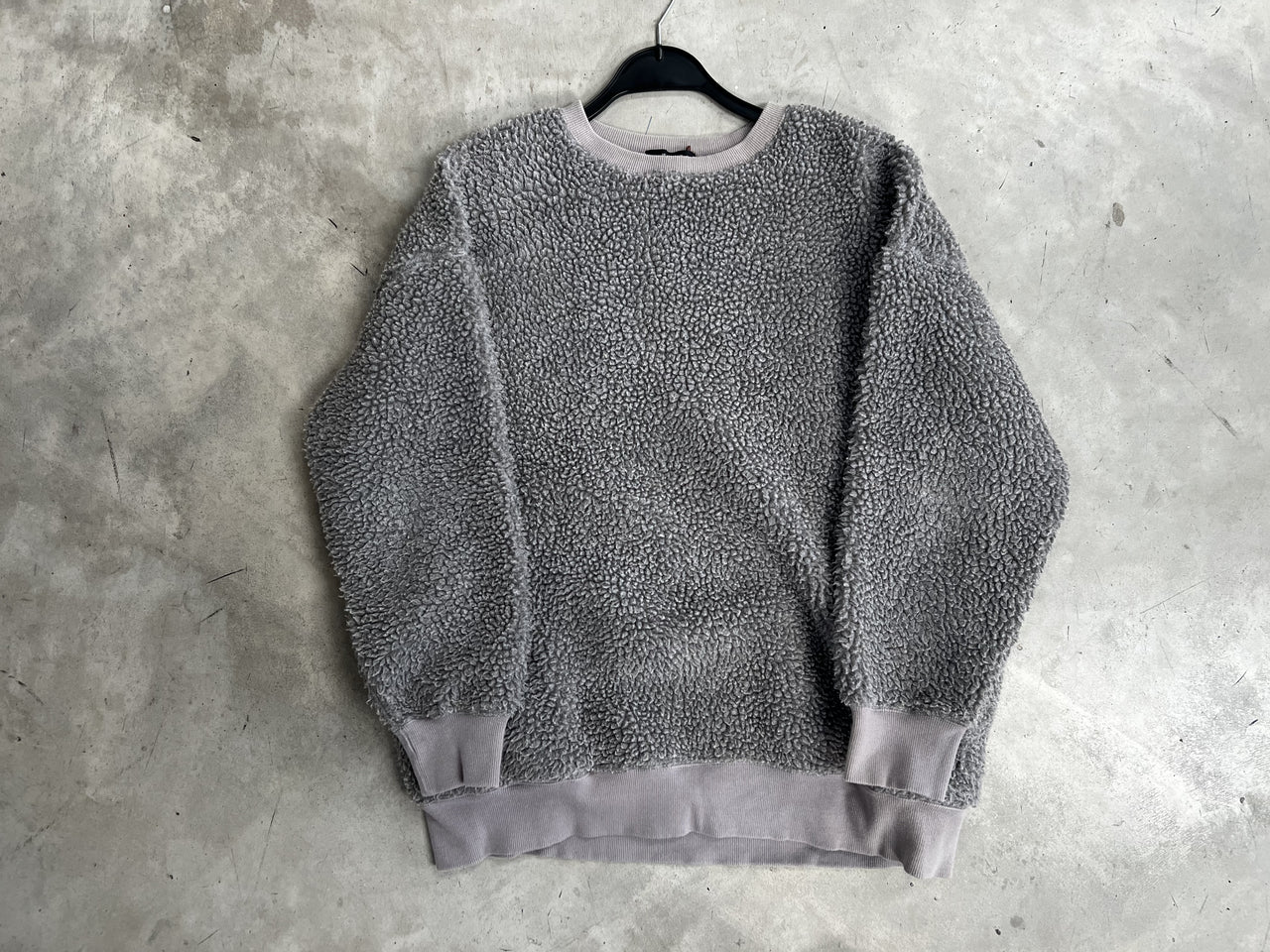 Jeanasis Women's Sweater Size- Medium