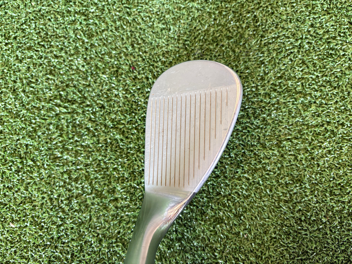 Titleist Vokey Design SM9 56° Wedge *Excellent Condition*