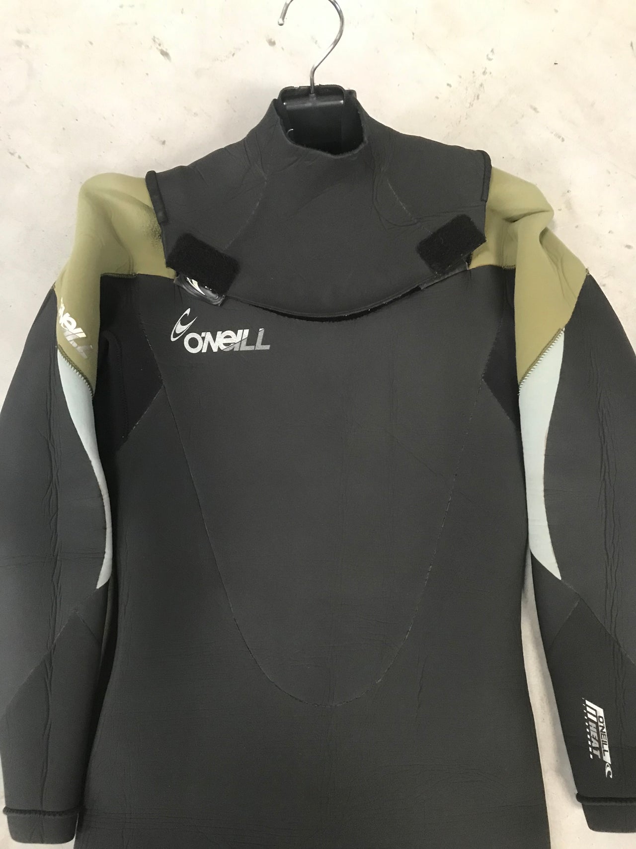 O'Neill 3-4mm Large Mens Wetsuit