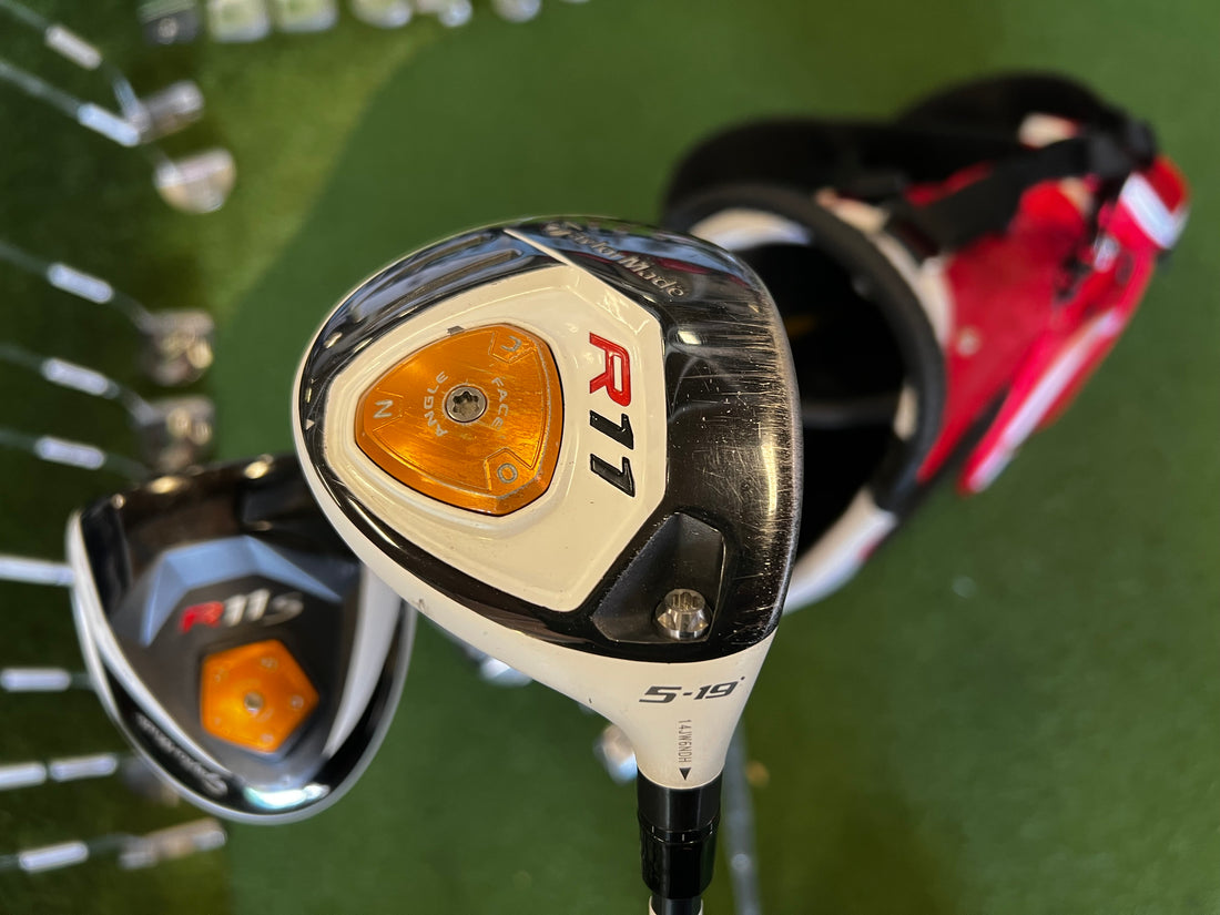 TaylorMade R11 Full Set Dexterity- R/H Flex- Stiff Condition- 7.5 Includes: TaylorMade R11 Driver With Headcover, R11 5 Wood, Burner 3 Hybrid, R11 6-9, Pw Iron Set, TaylorMade RAC 52° Wedge Cheng Sheng Stand Bag