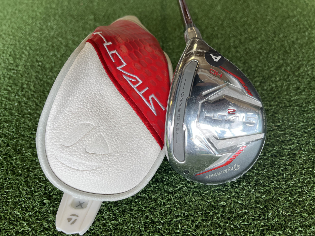*New* 2023 TaylorMade Stealth 2 HD 31° Ladies 6 Hybrid With Headcover