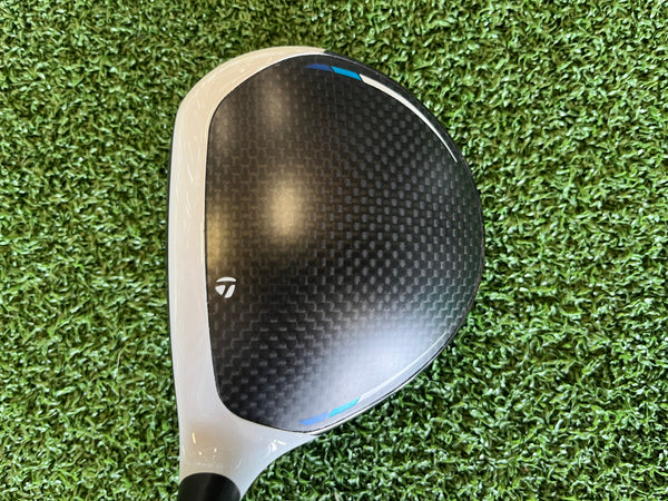 2021 TaylorMade Sim2 Max D 22° Ladies 7 Wood With Headcover *Like New*