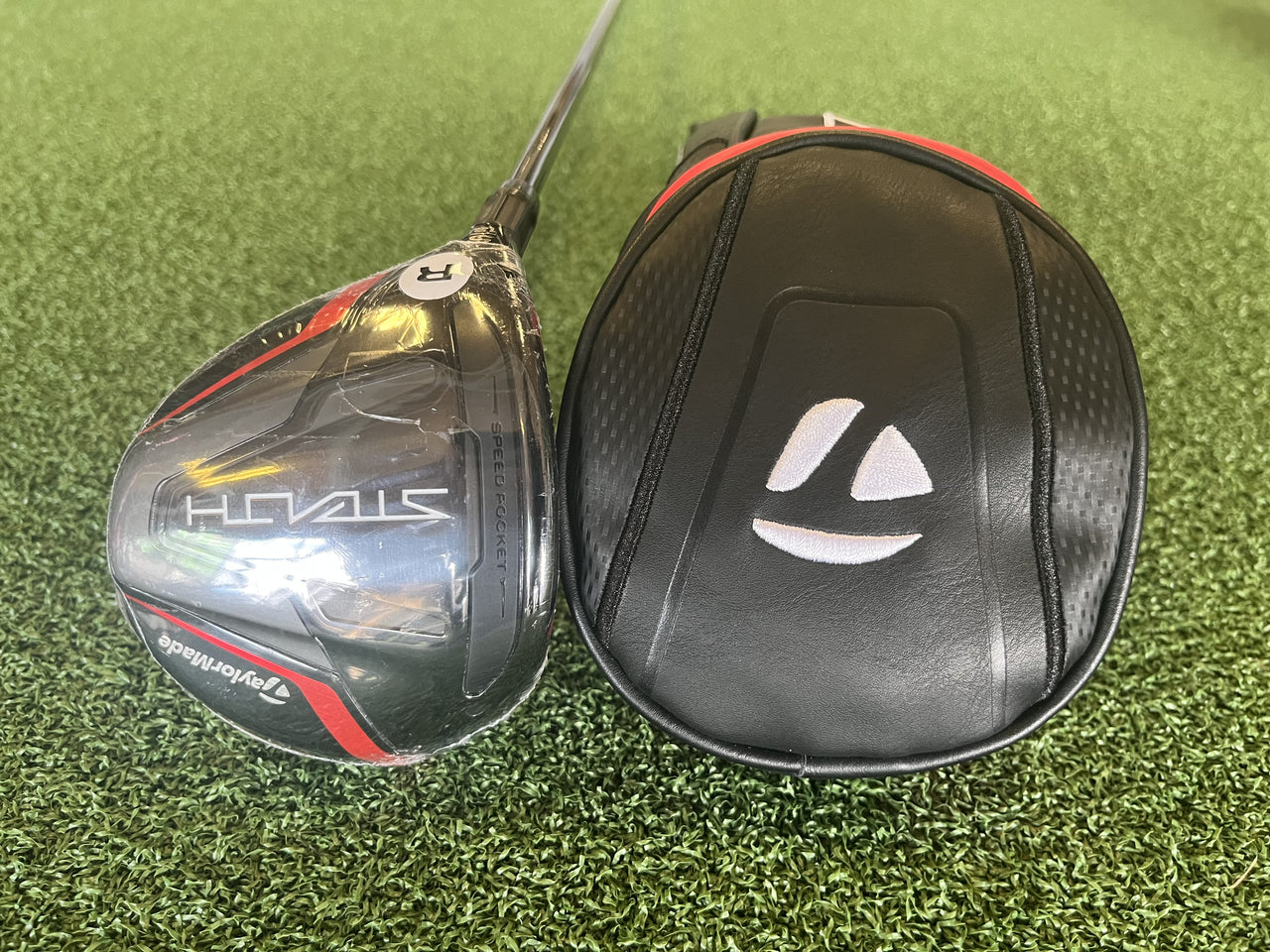 *New* 2022 TaylorMade Stealth 18° Left Handed 5 Wood With Headcover