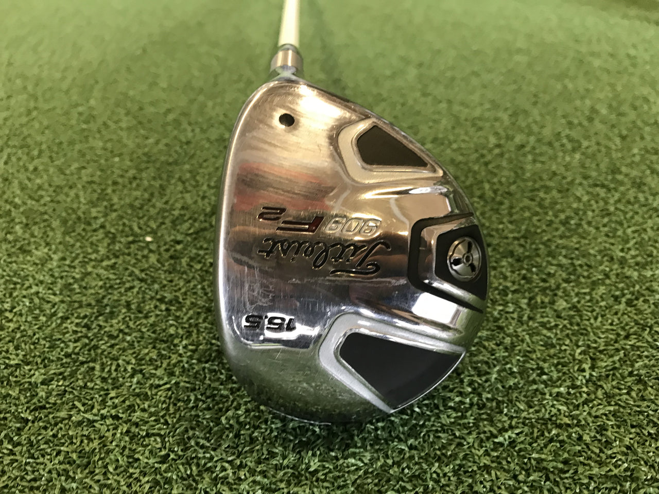 Titleist 909 F2 15.5° 3 Wood