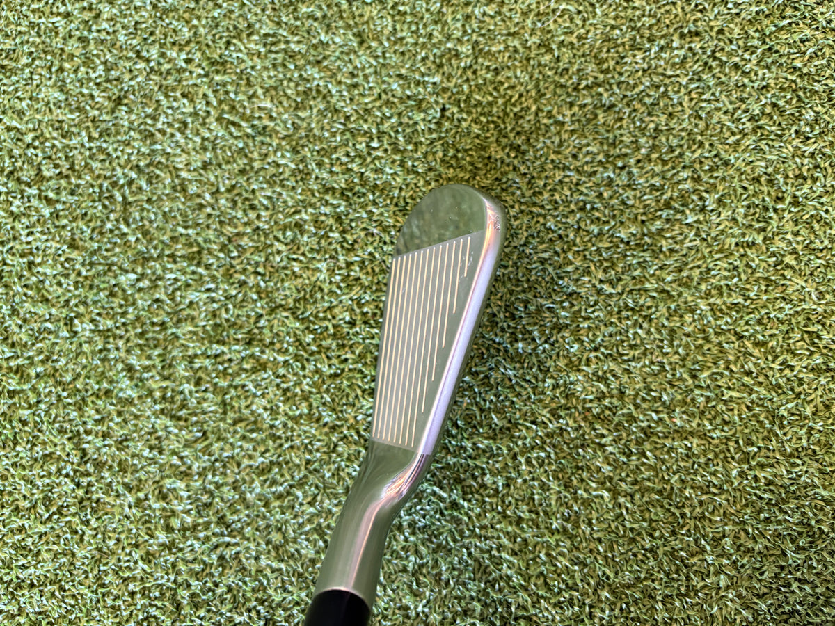 Titleist T200 7 Iron *Excellent Condition*
