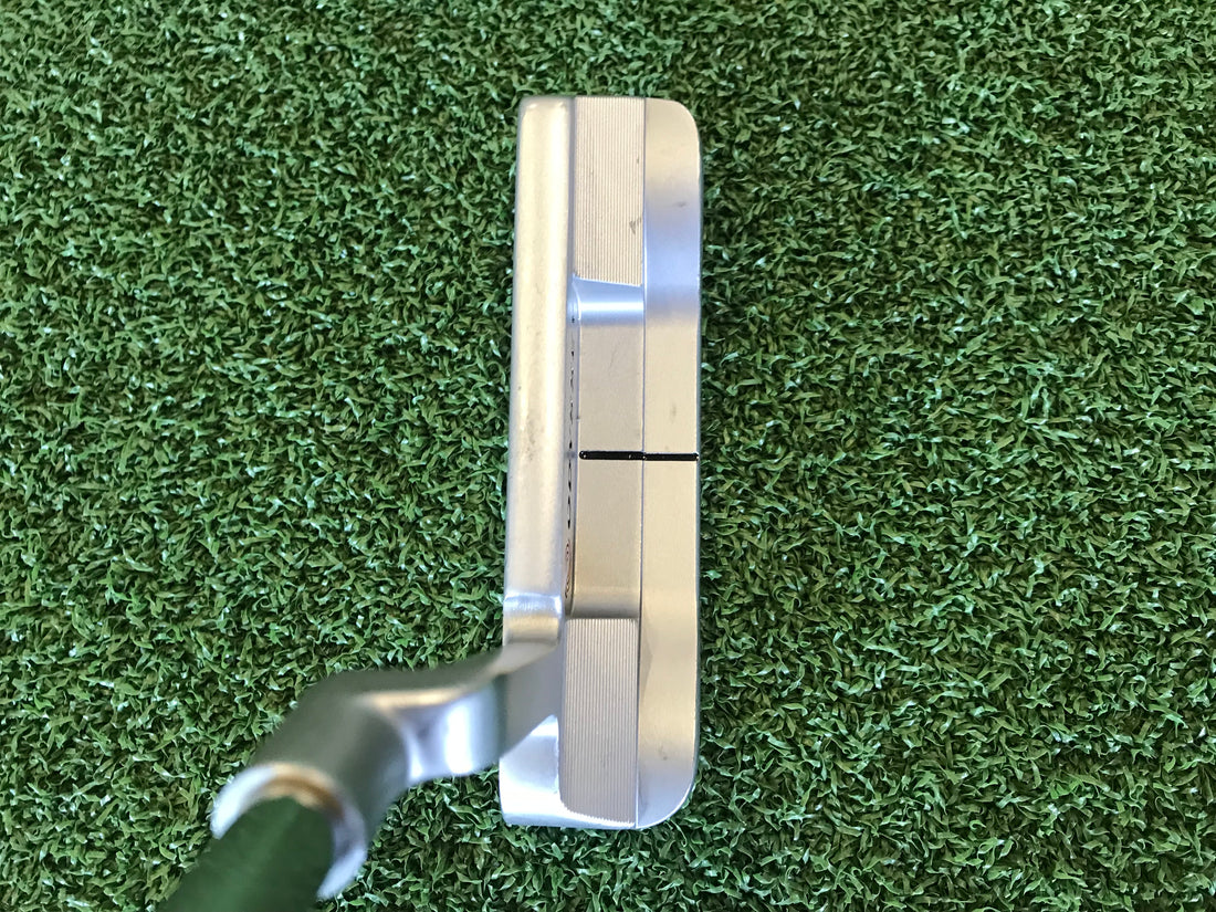 Odyssey White Hot OG #1 34" Putter With Headcover