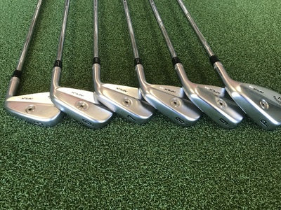 2021 Callaway Apex MB 5-9, PW Iron Set