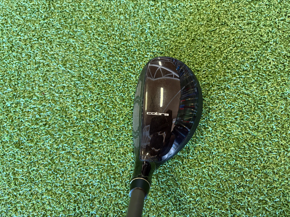 Cobra King F7 4-5 Hybrid With Headcover