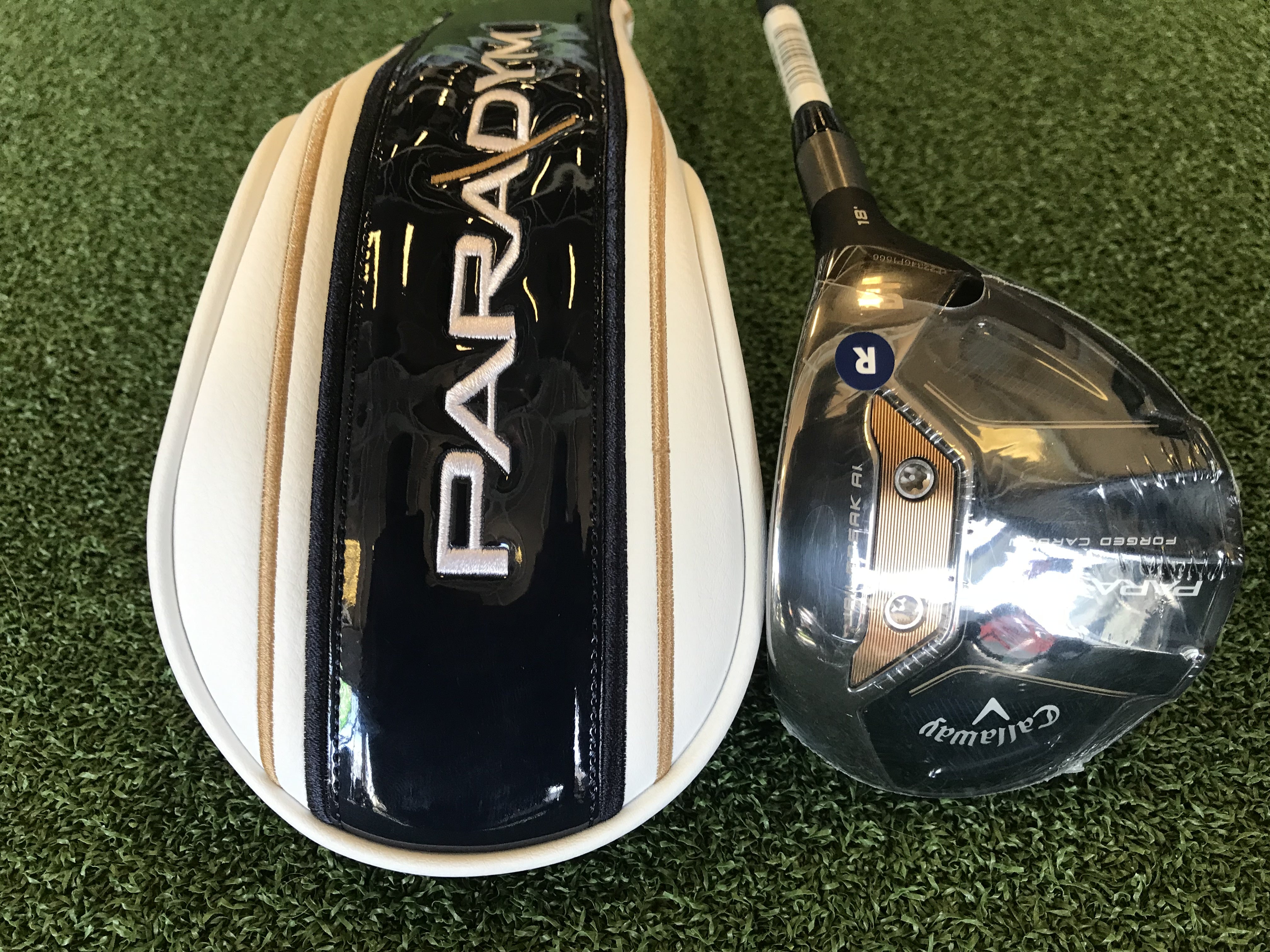 *New* 2023 Callaway Paradym 18° 5 Wood With Headcover