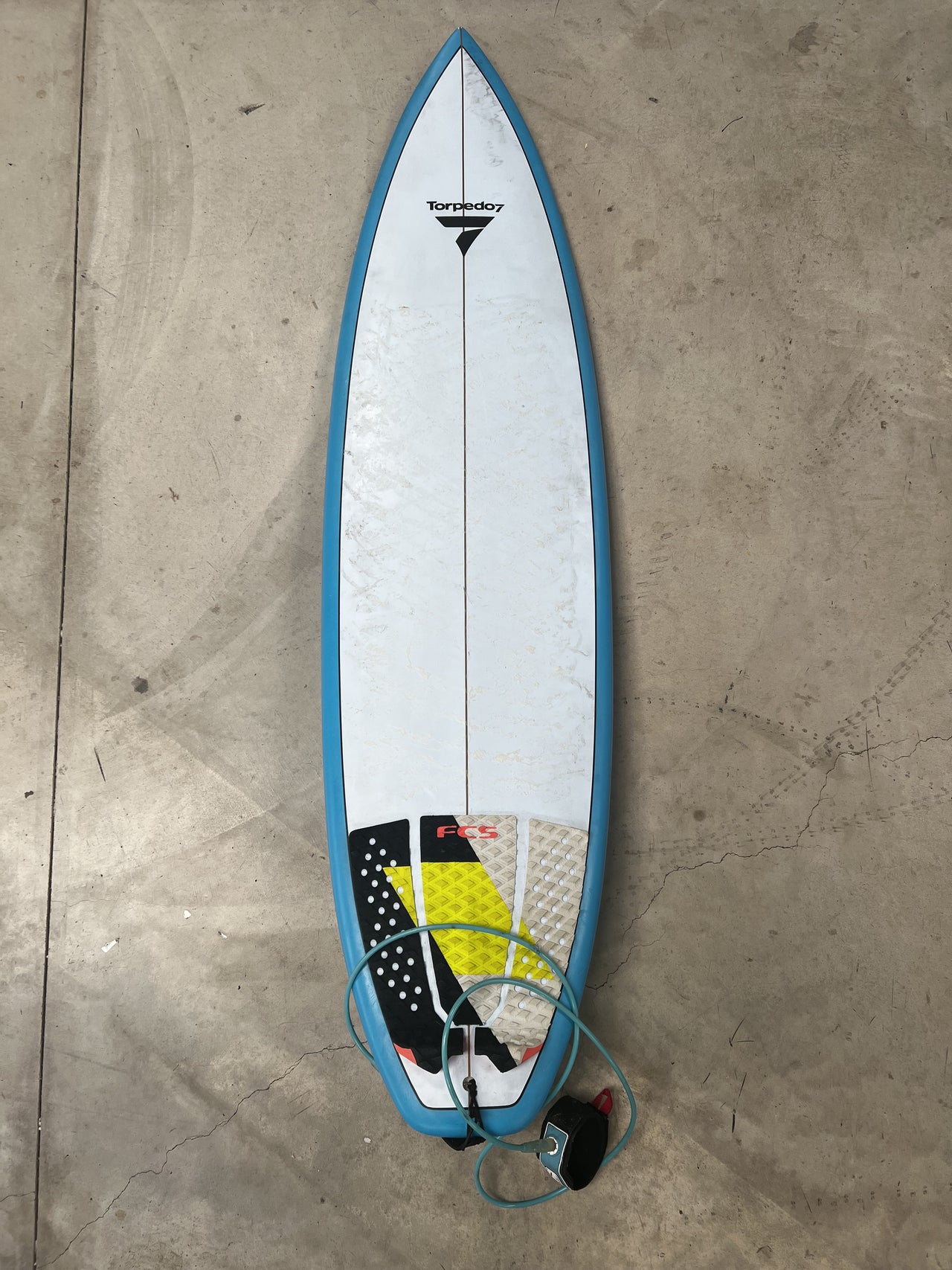 Torpedo 7 6" Shortboard With Fins and Leash