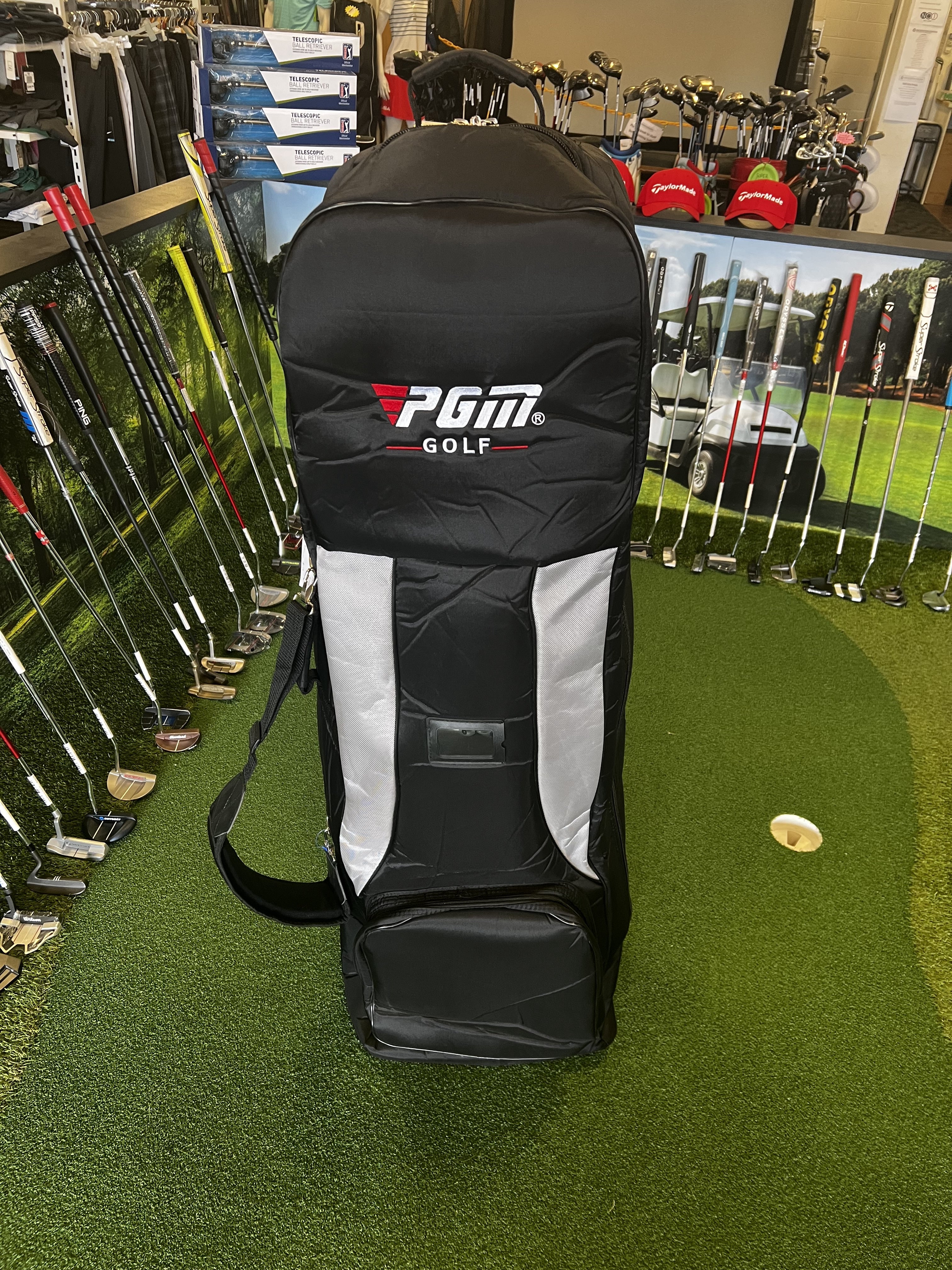 PGM Golf Travel Bag *Excellent Condition*