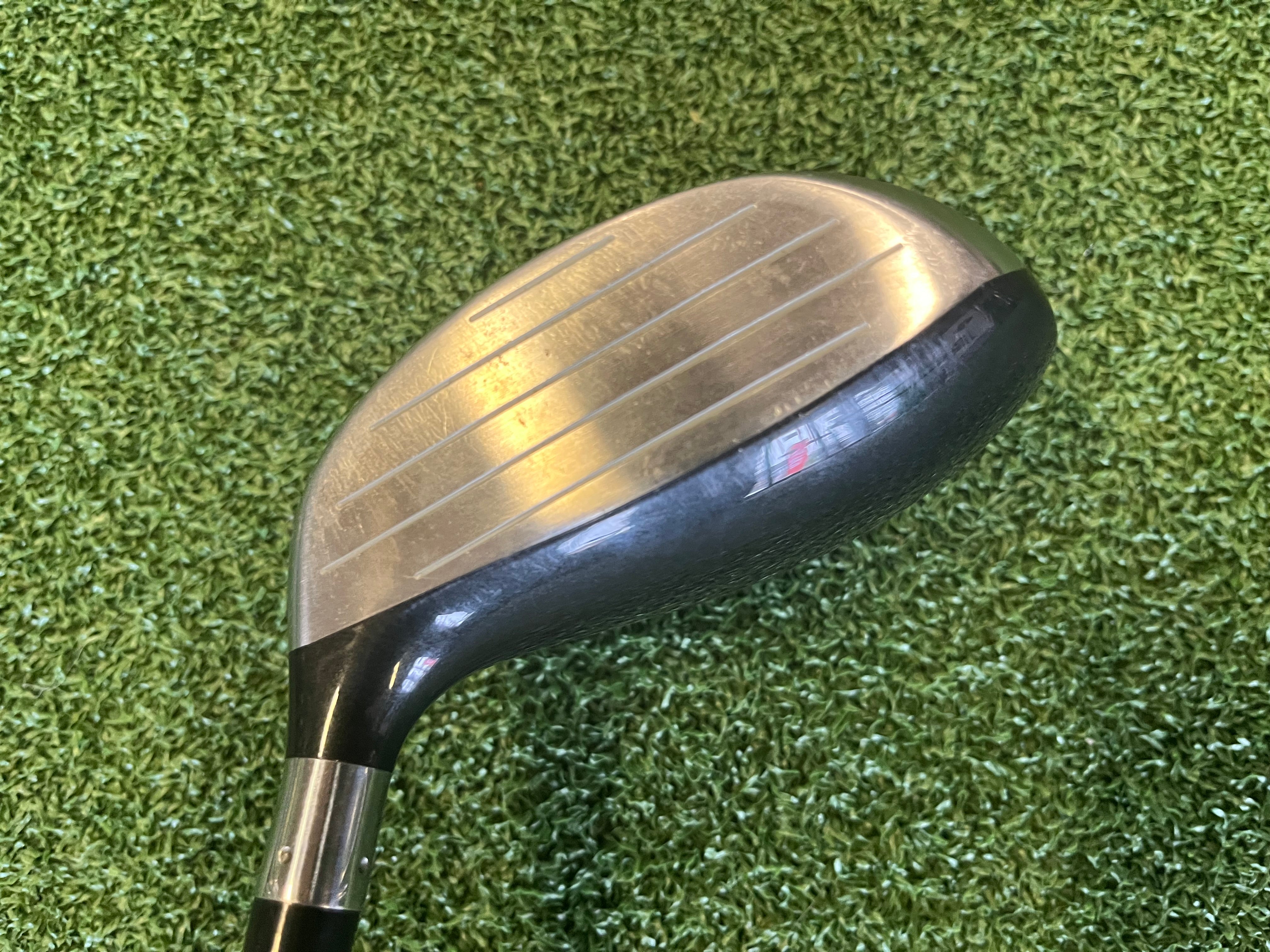 Nike T100 Ladies 7 Hybrid