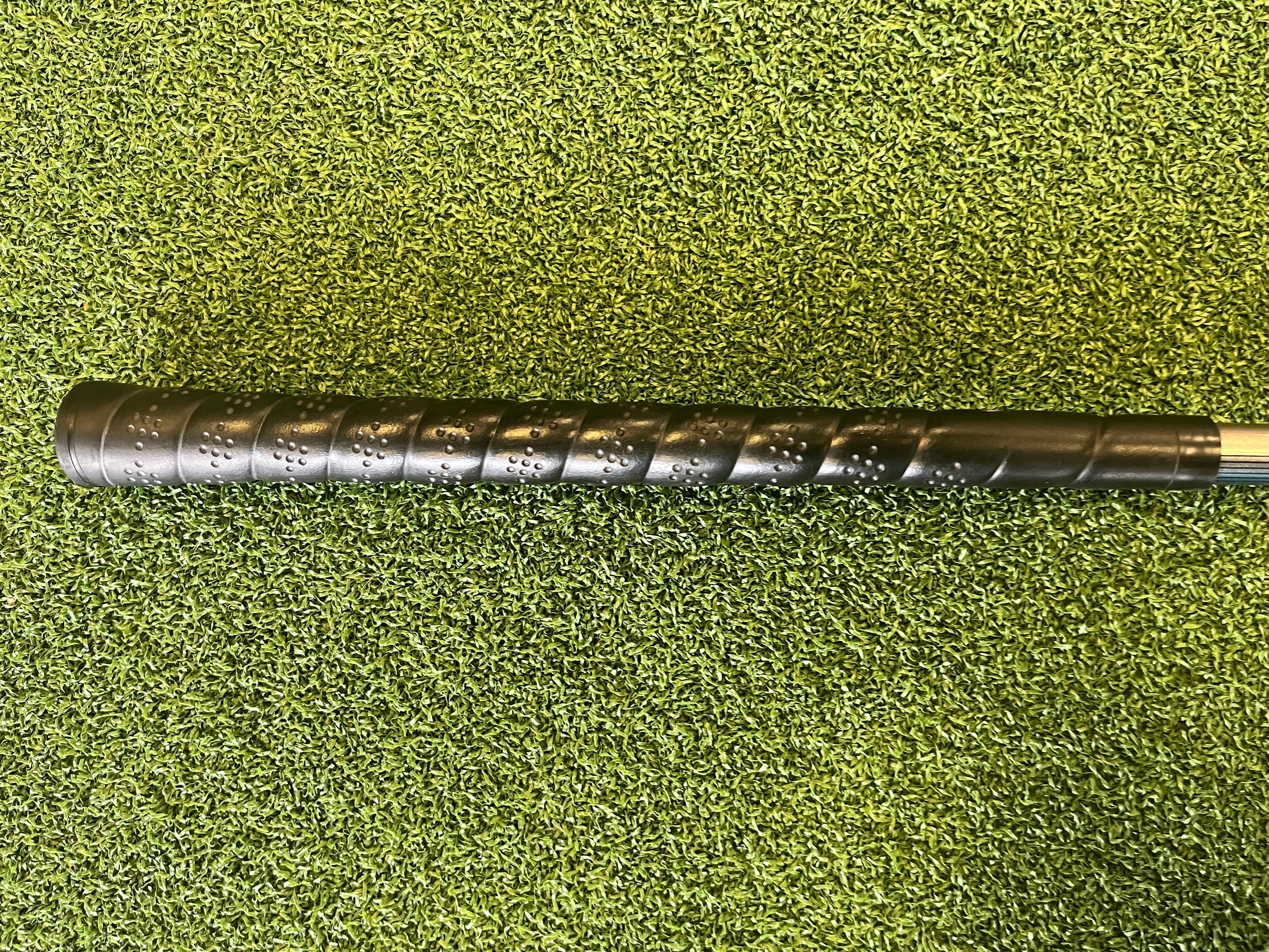 Nike T100 Ladies 7 Hybrid