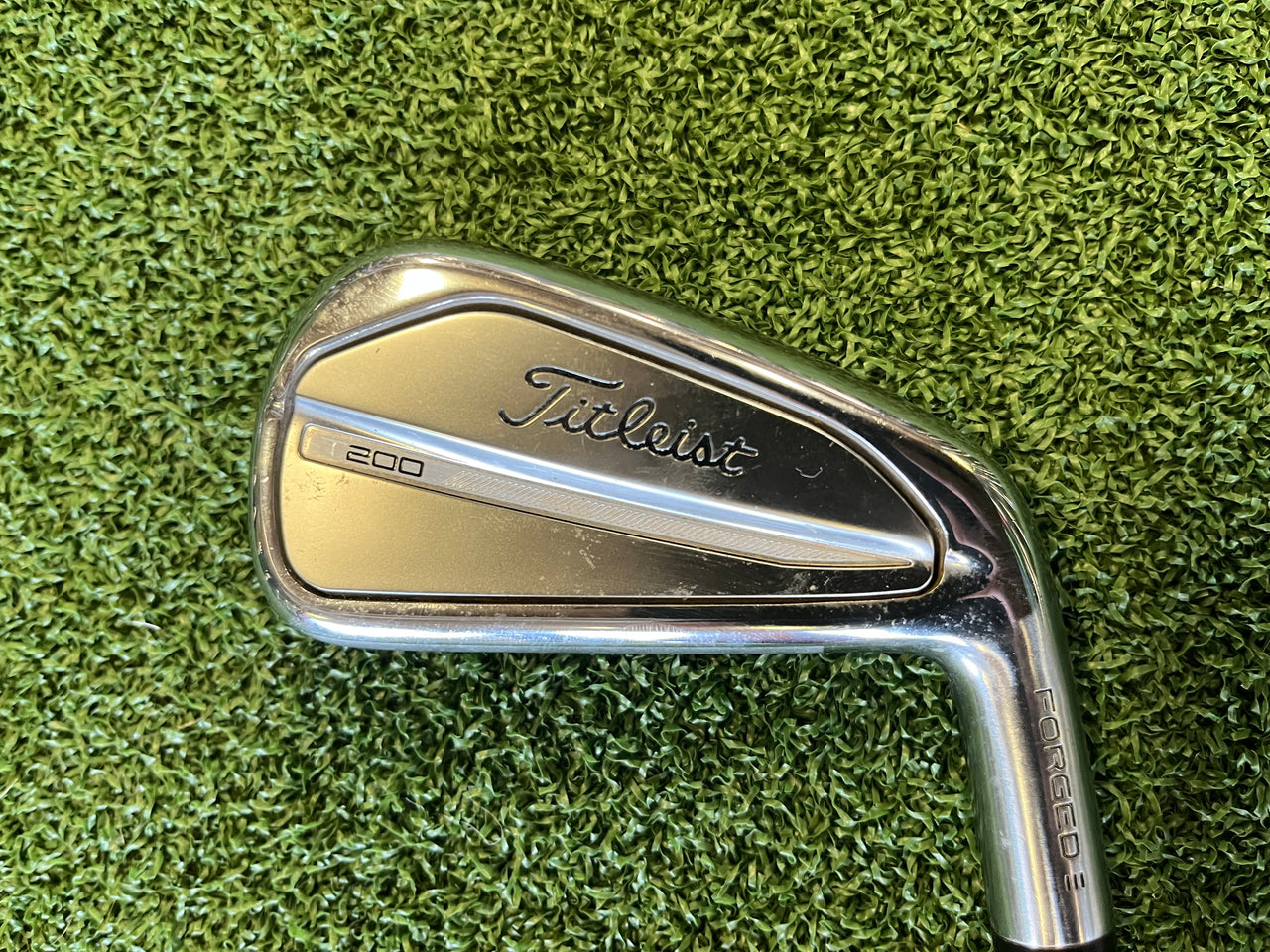 Titleist T200 17° 2 Driving Iron