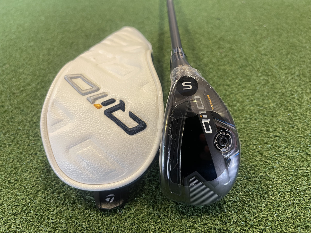 *New* 2024 TaylorMade Qi10 Tour 19.5° 3 Hybrid With Headcover