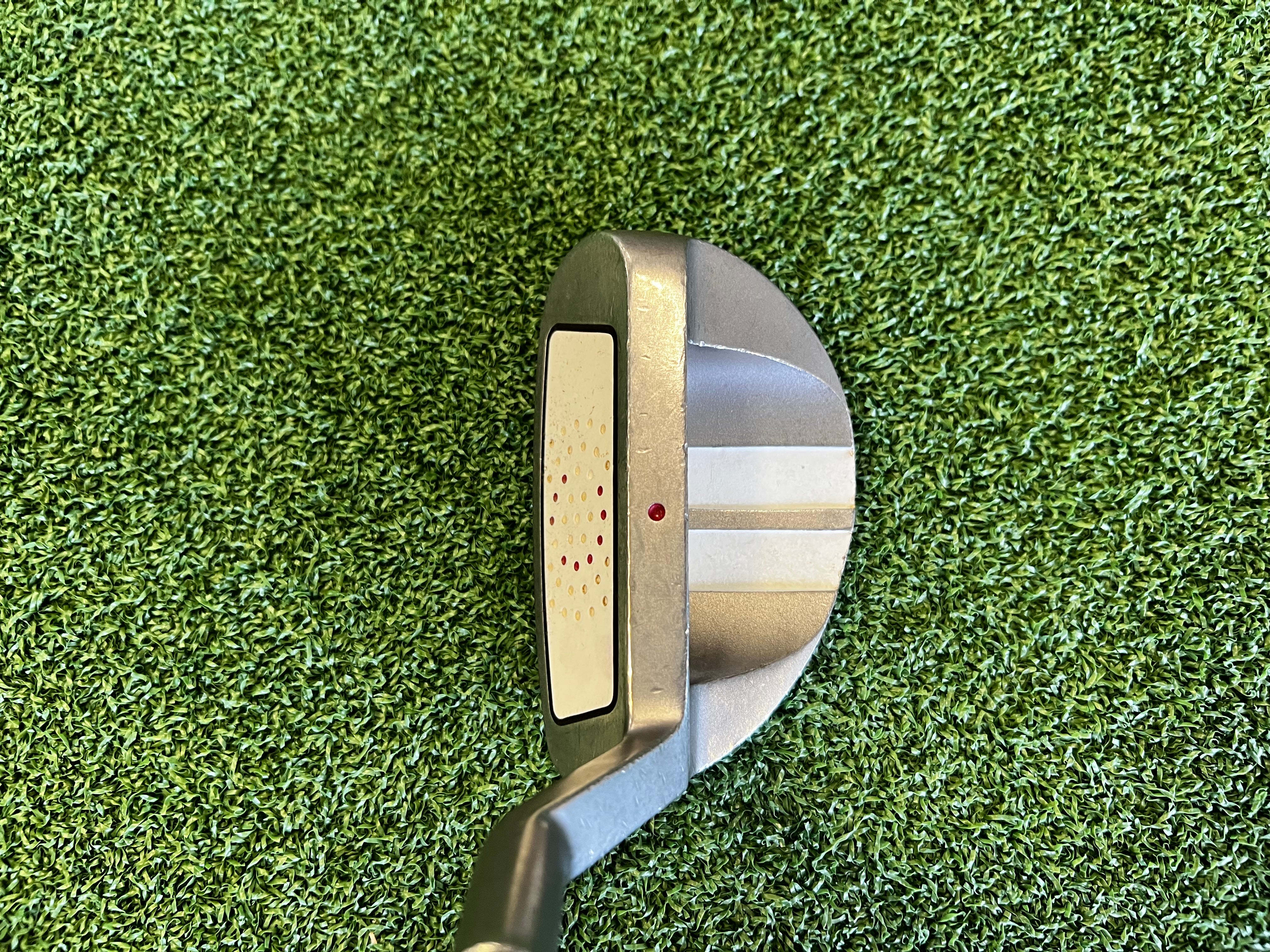 Odyssey Marxman X-ACT 37° Chipper