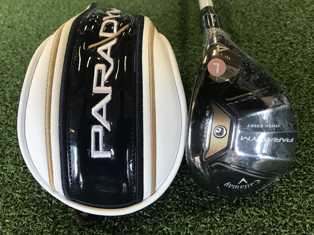 *New* 2023 Callaway Paradym Max Fast 21° Ladies 4 Hybrid With Headcover