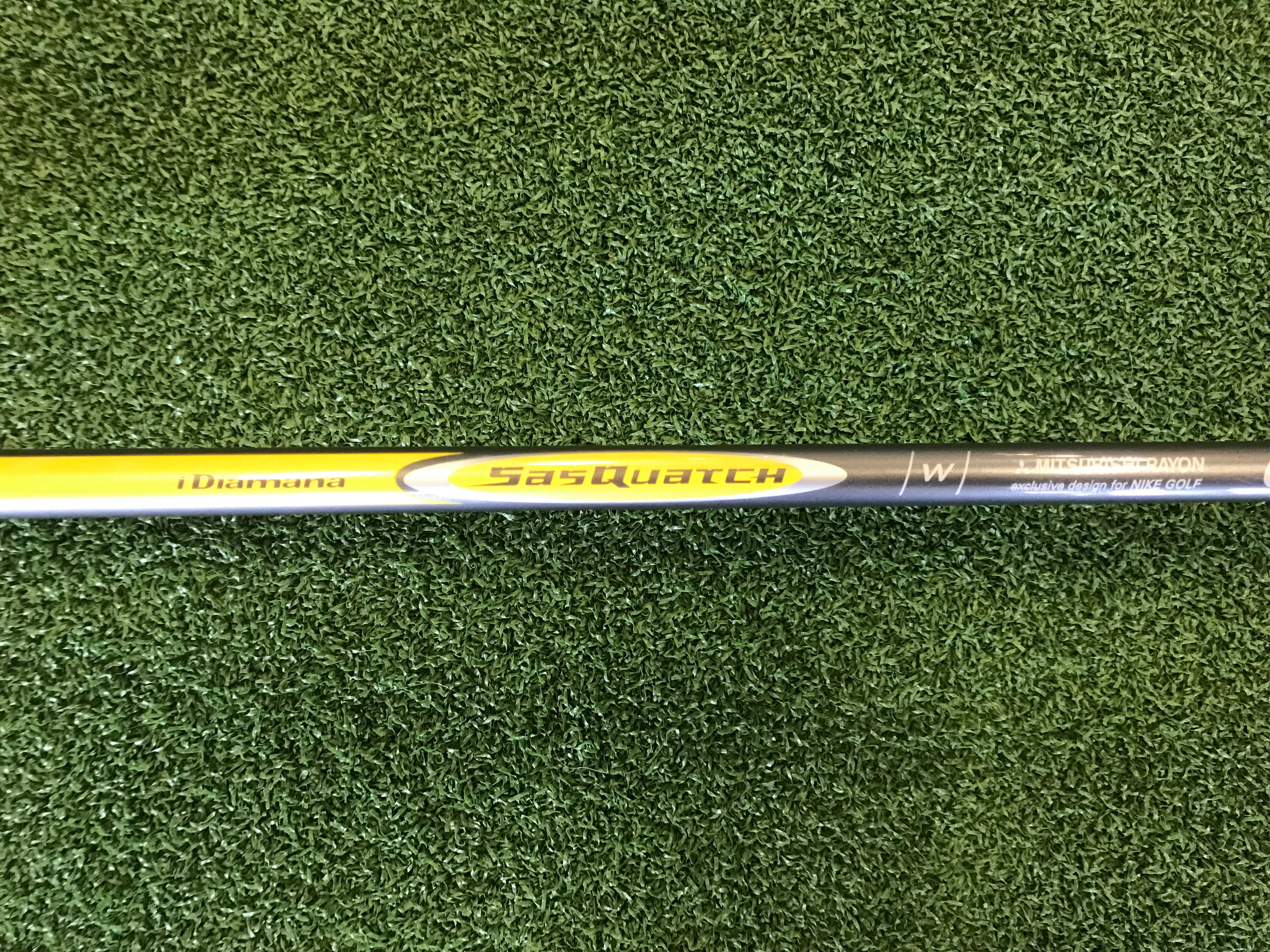 Nike Sasquatch Sumo 2 8-,9, Pw, Sw Ladies Iron Set