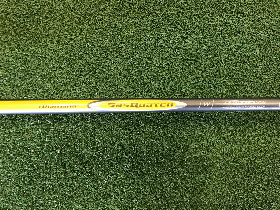 Nike Sasquatch SUMO 2 8-,9, Pw, Sw Ladies Iron Set