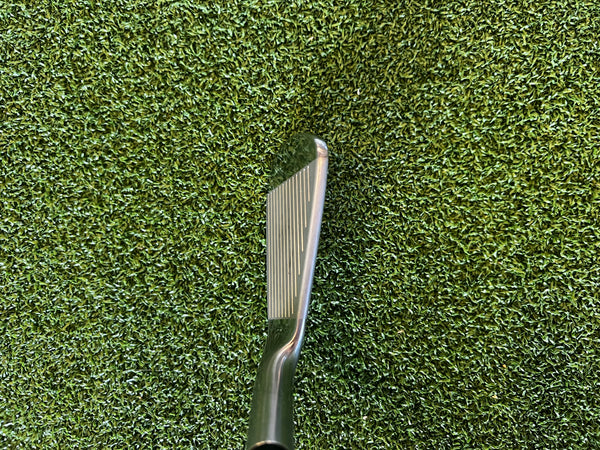 2011 TaylorMade Tour Preferred MB 3-9, PW Iron Set