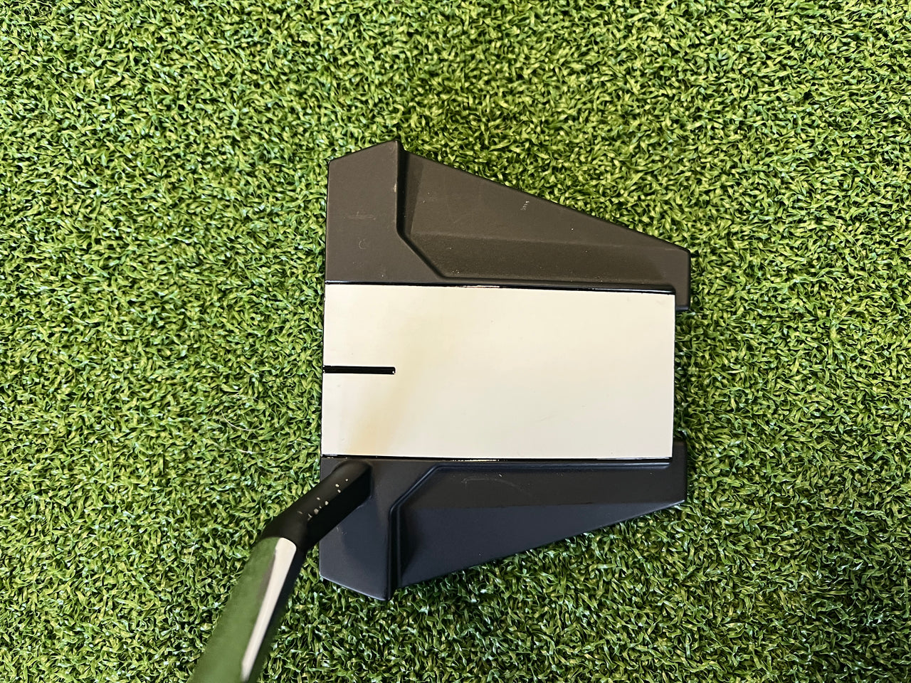 Odyssey White Hot Versa Twelve 34" Putter With Headcover *Like New*