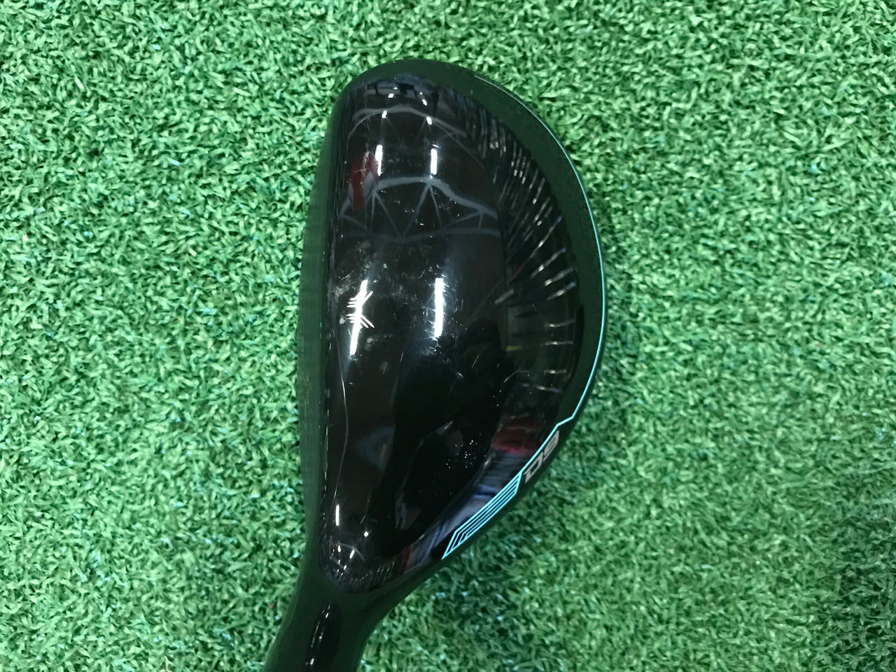 2021 Wilson D9 22.5° Ladies Hybrid With Headcover