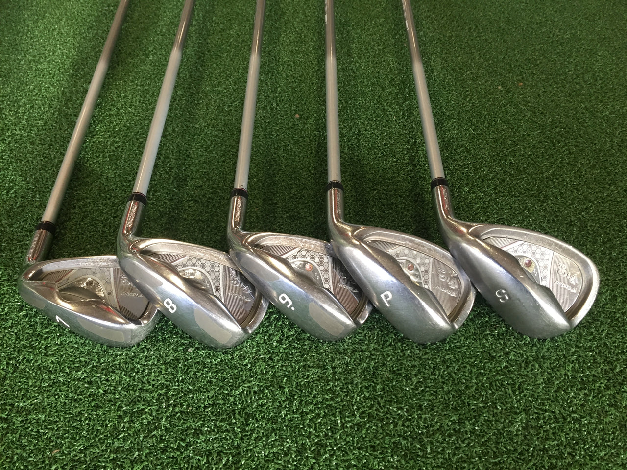 2012 Bridgestone Tourstage ViQ CL 7-9, Pw, Sw Ladies Iron Set