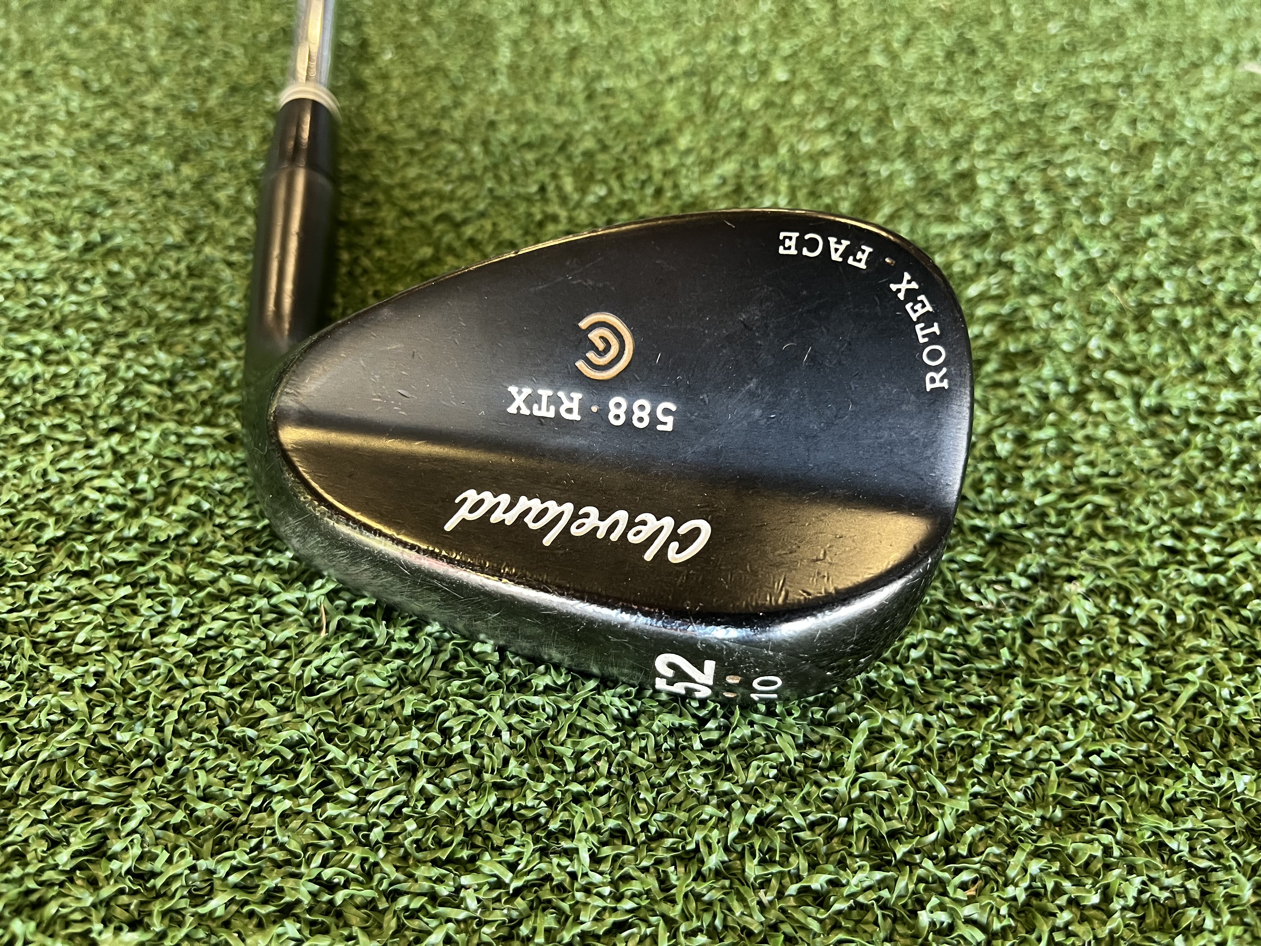 Cleveland RTX 588 52° Wedge