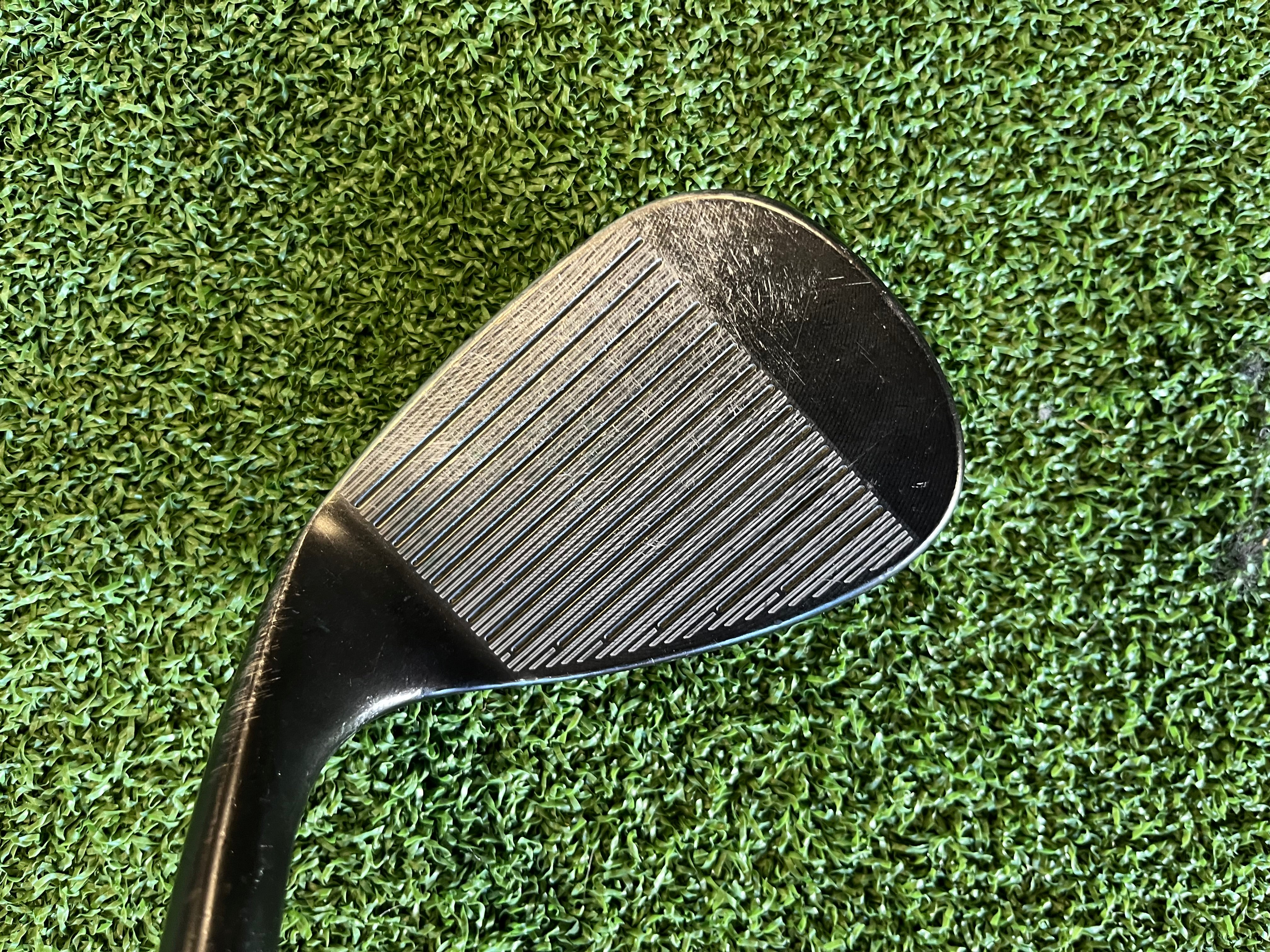 Cleveland RTX 588 52° Wedge